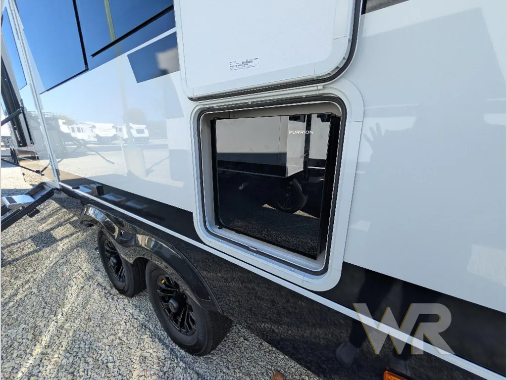 2027 Brinkley Model I 290, Photos photo 31