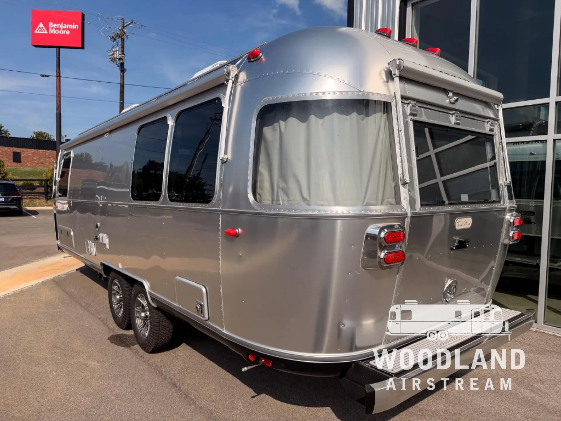 2027 Airstream Trade Wind 27FB TWIN - Photo 4