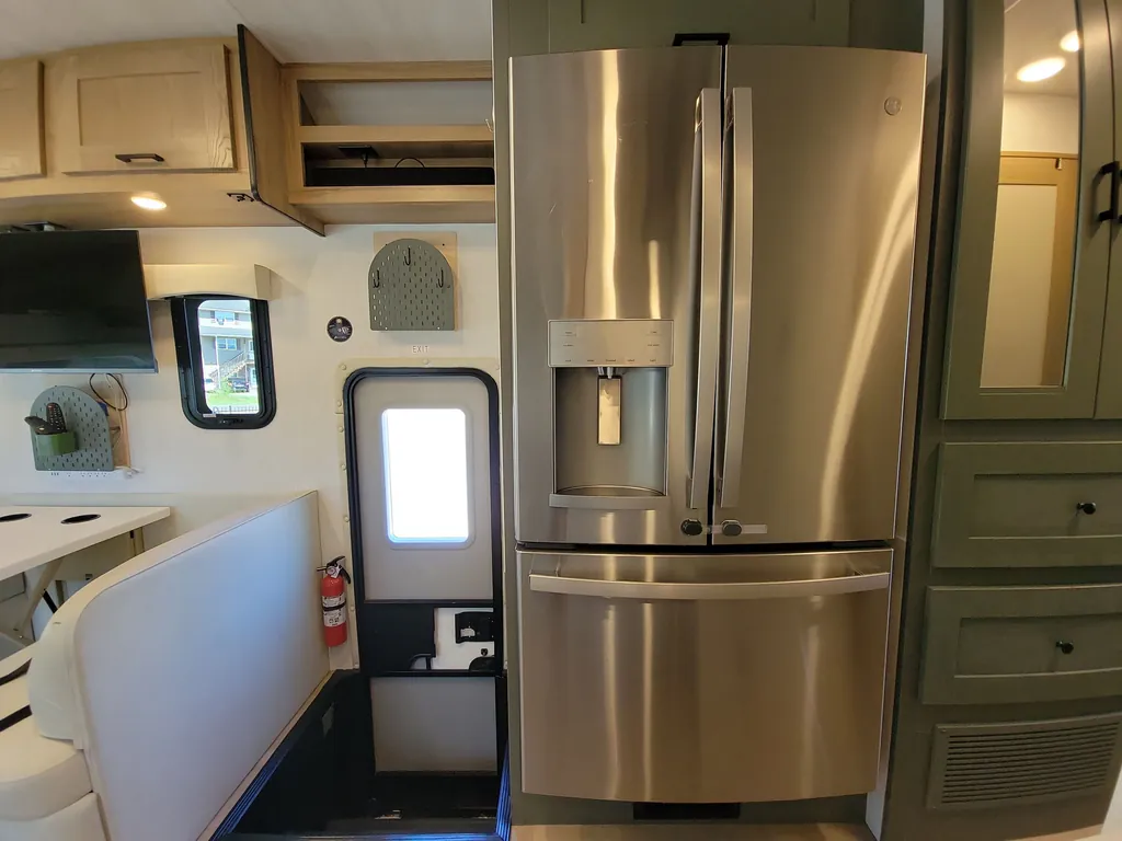 2024 nexus rv Ghost 33DS, Photos photo 8