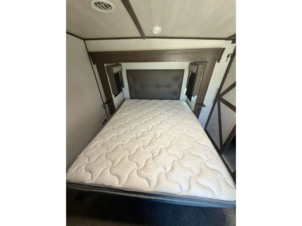 2019 Forest River Wildwood Heritage Glen 286RL, Photos photo 22
