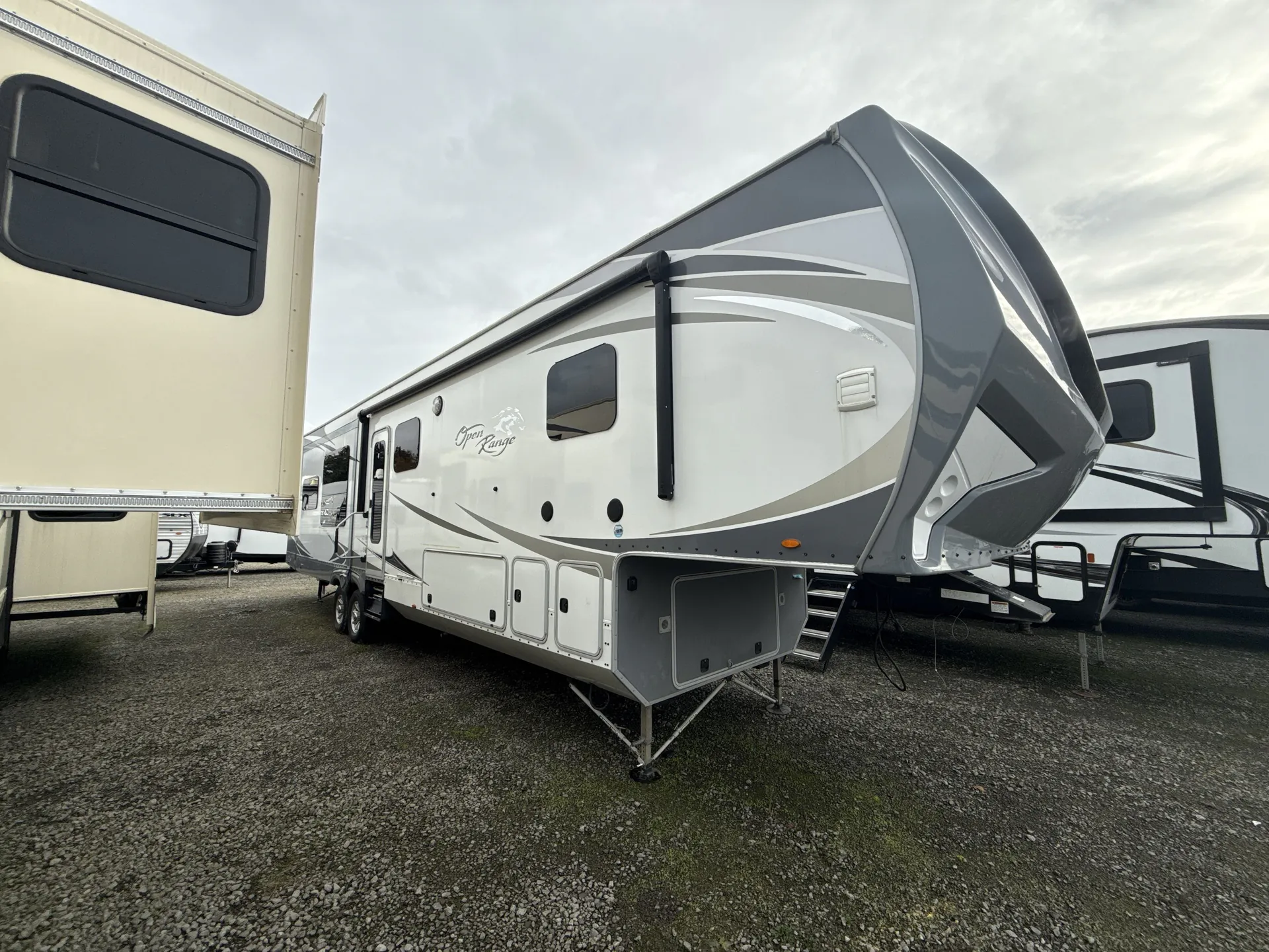 2018 highland ridge Open Range 371MBH — campside