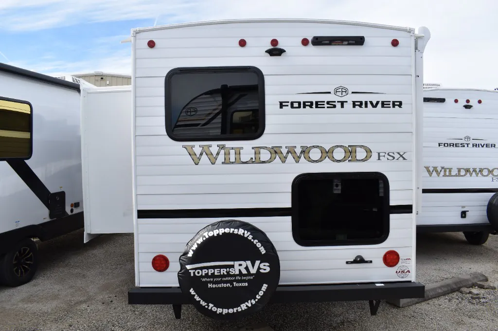 2026 Forest River Wildwood FSX 180ICE — Photo 5
