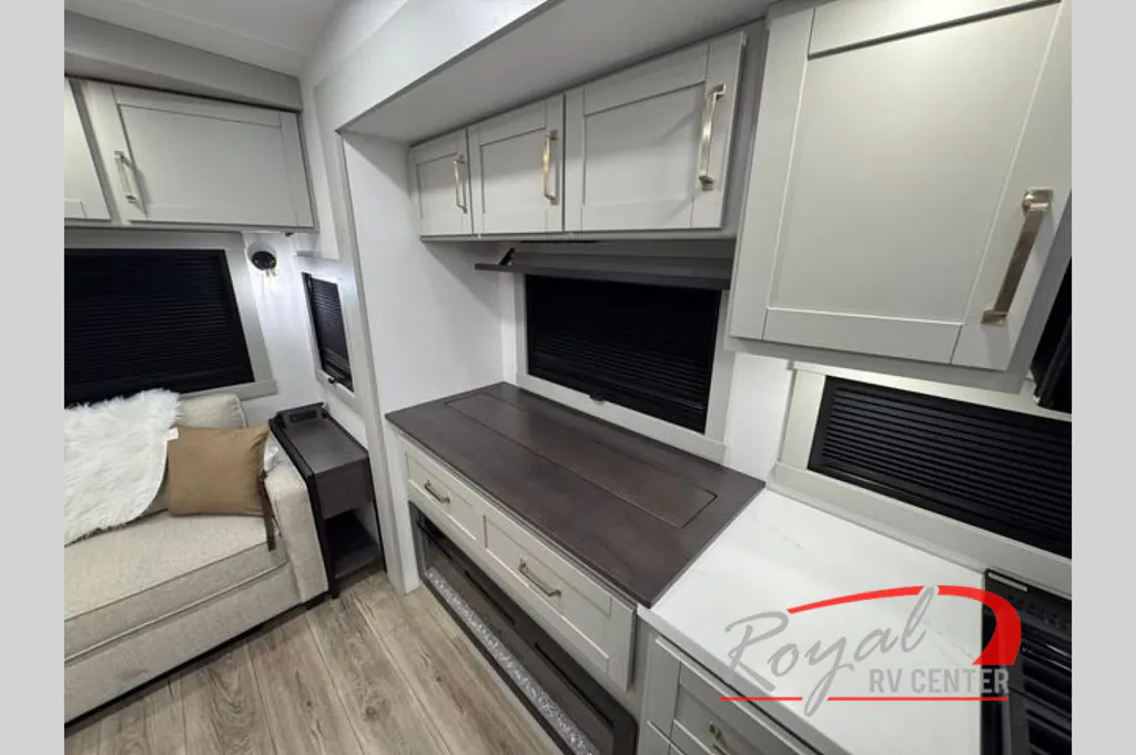 2026 Brinkley Model Z 3610, Kitchen photo 4