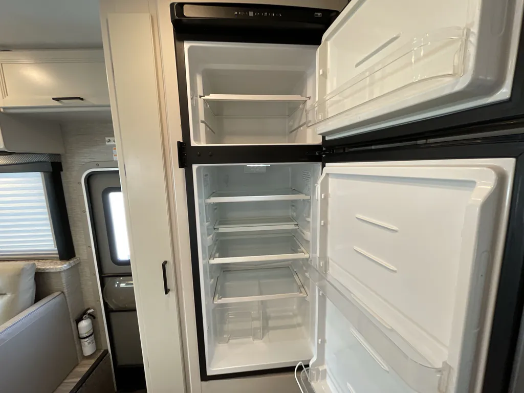 2023 Thor Motor Coach Freedom Elite 31FE, Photos photo 9