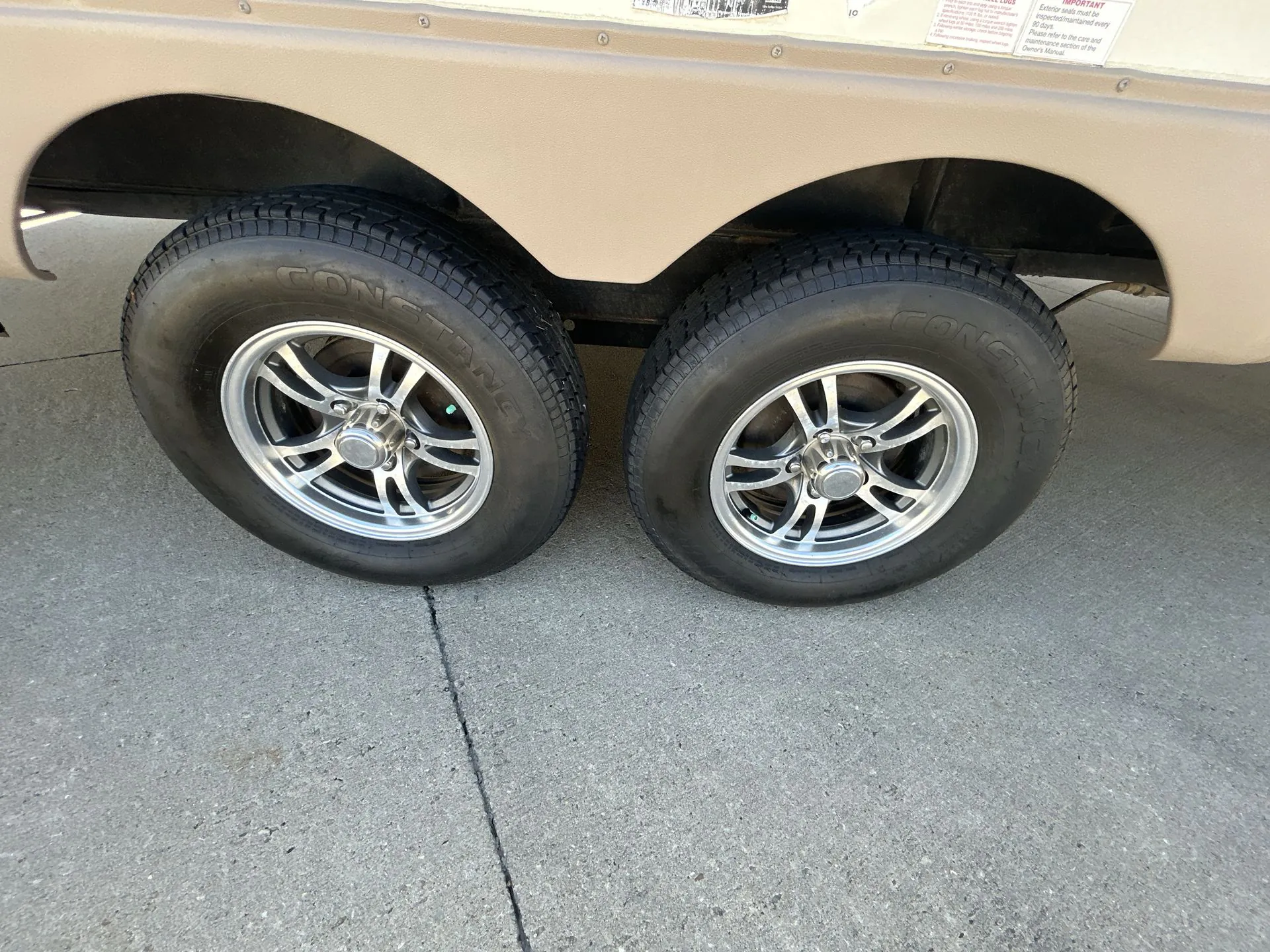2016 Forest River Rockwood Ultra V 2618VS - Photo 4
