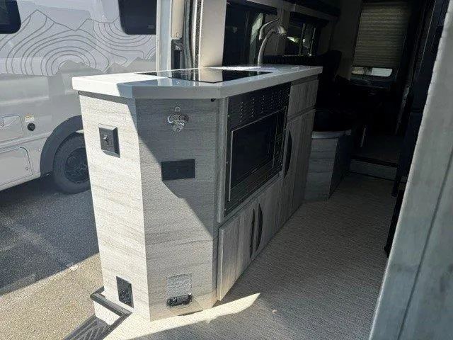 2027 Chinook RV Bayside RT, Photos photo 13