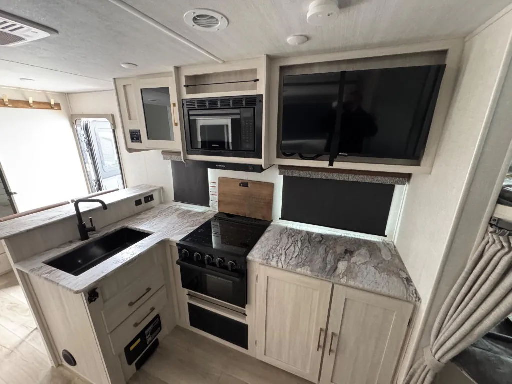 2024 Forest River Surveyor Legend 260BHLE, Photos photo 11