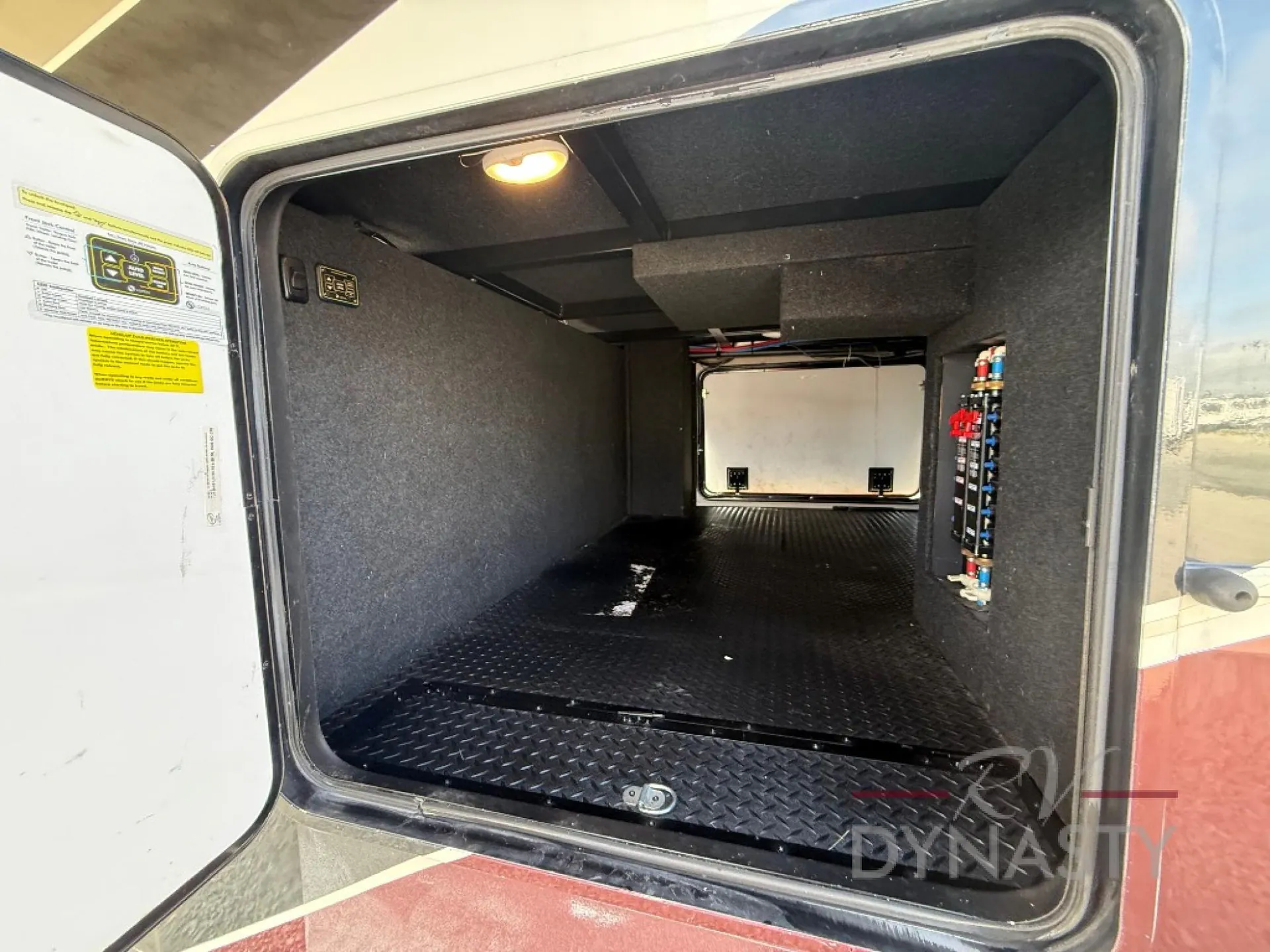 2019 Forest River RiverStone Legacy 38RE — Photo 6