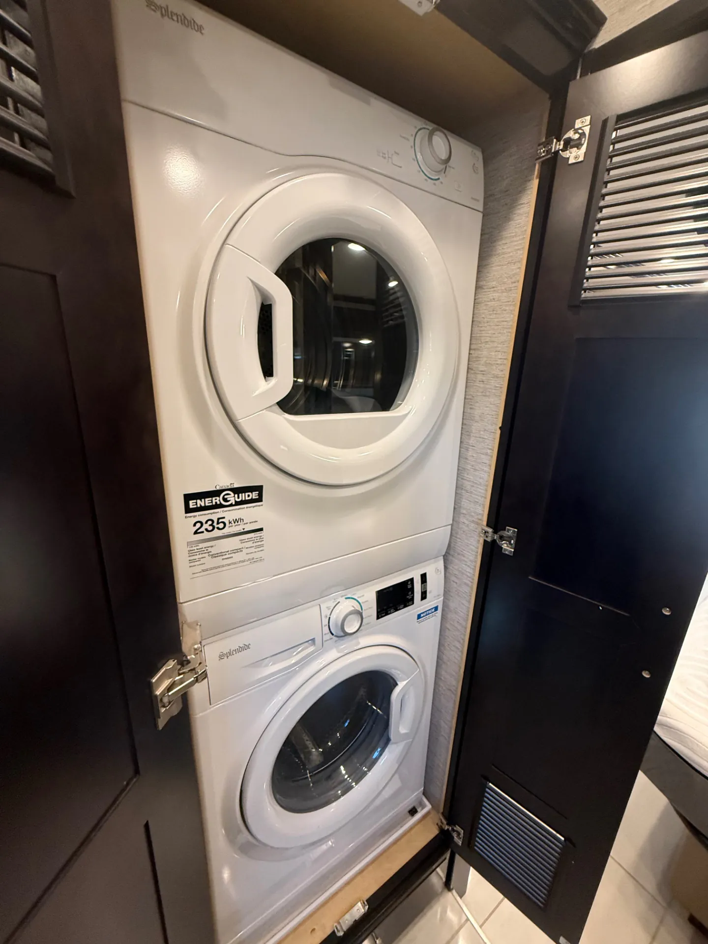 2023 Newmar London Aire 4551 - Photo 3