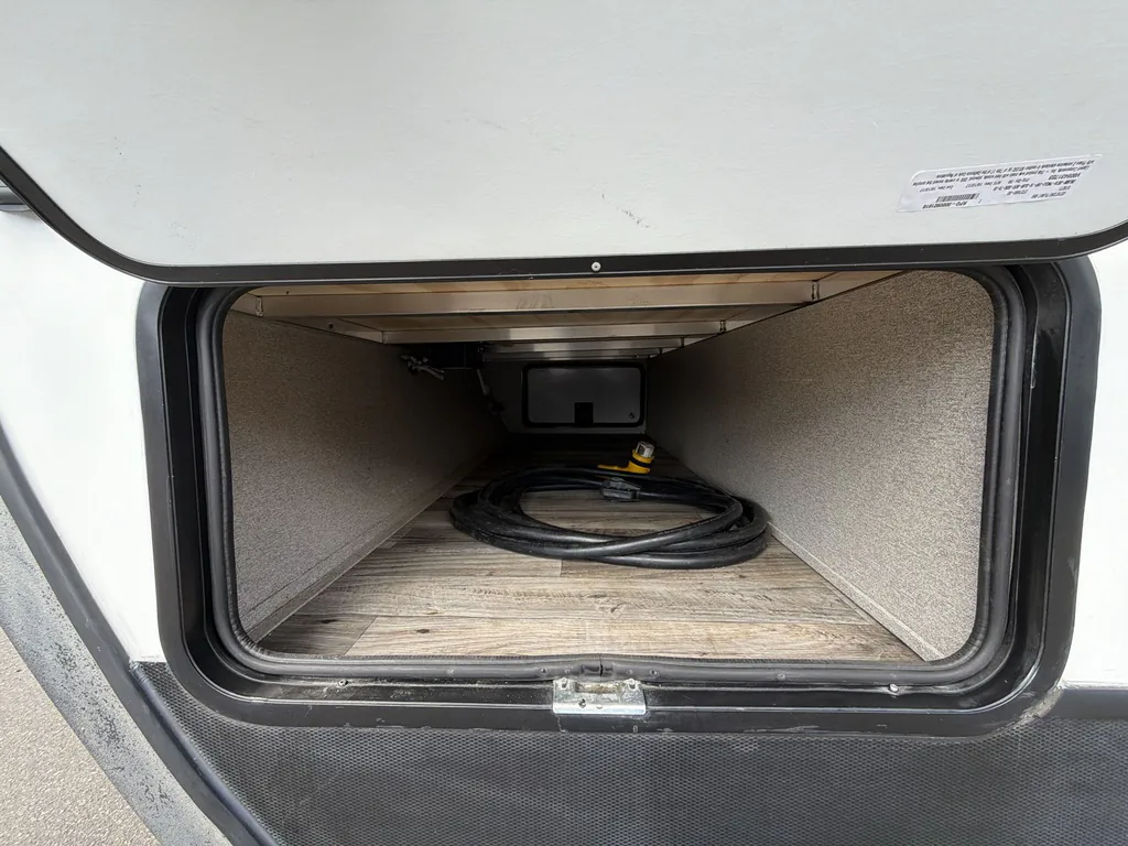 2018 Keystone Outback 298RE, Photos photo 12