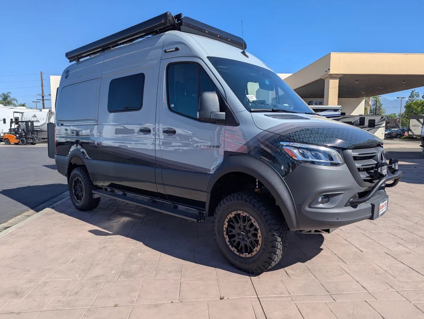 2026 Winnebago Revel Sport 44C - Photo 2