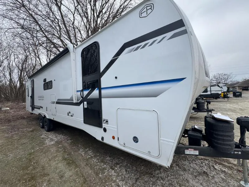 2026 Forest River Cherokee Alpha Wolf 29DCB - Photo 2