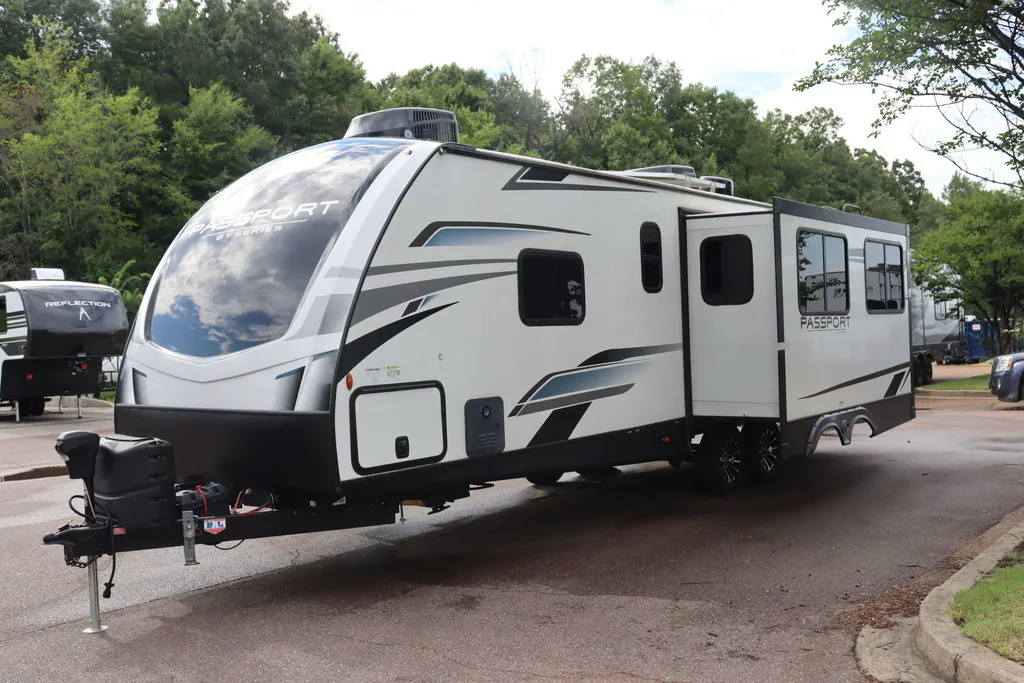 2023 Keystone Passport 2700RL - Photo 3
