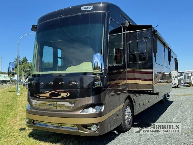 2012 Newmar Essex 4544 - Photo 3