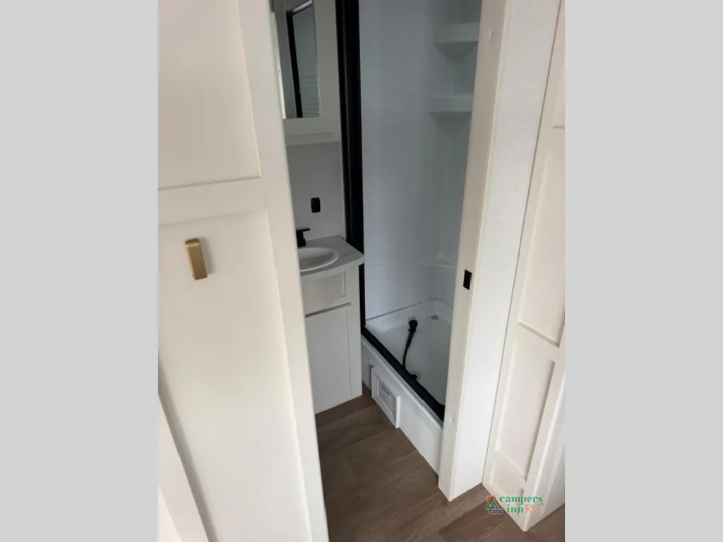 2027 Grand Design Transcend 335BHT, Photos photo 28