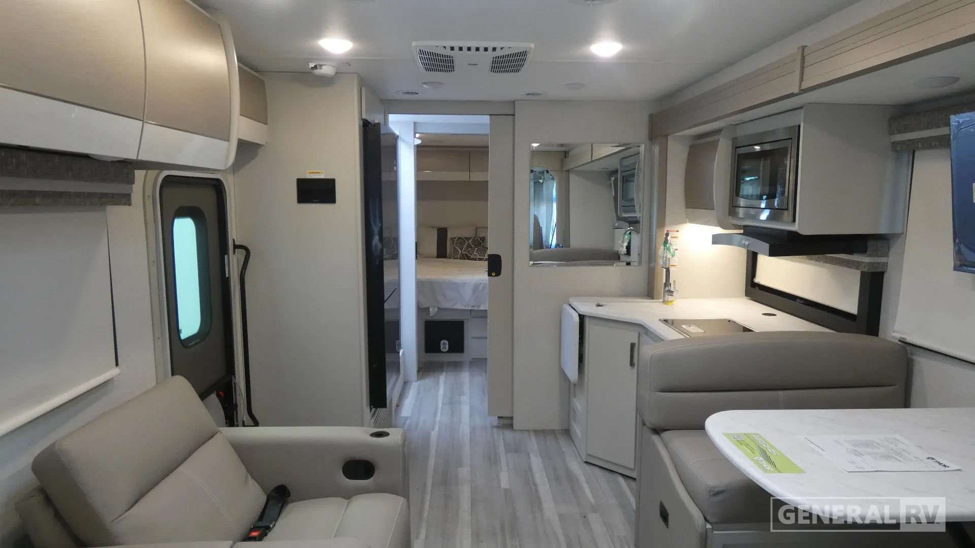 2026 Thor Motor Coach Vegas 281 - Photo 3