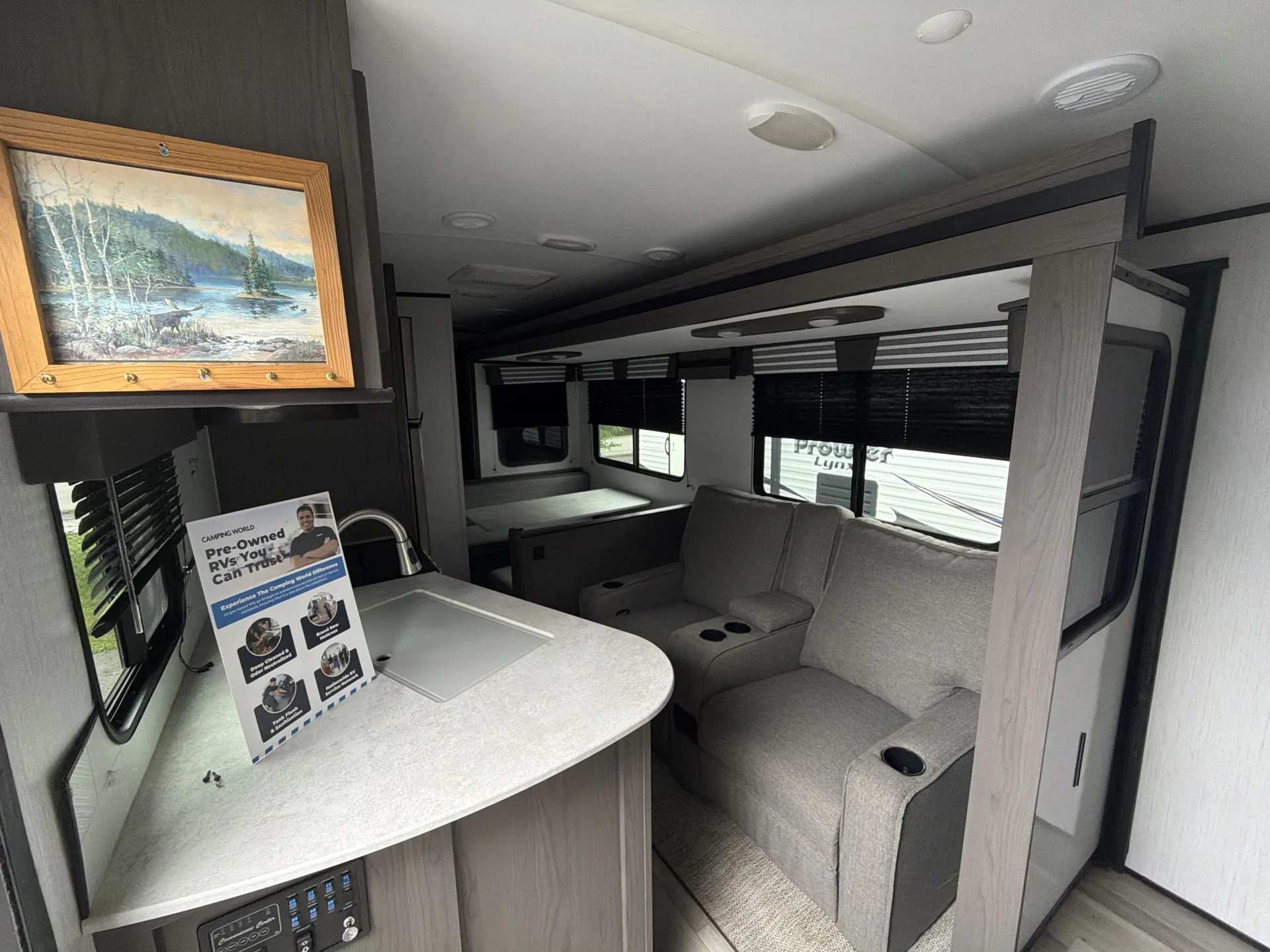2022 Cruiser RV MPG 3100BH — living area main