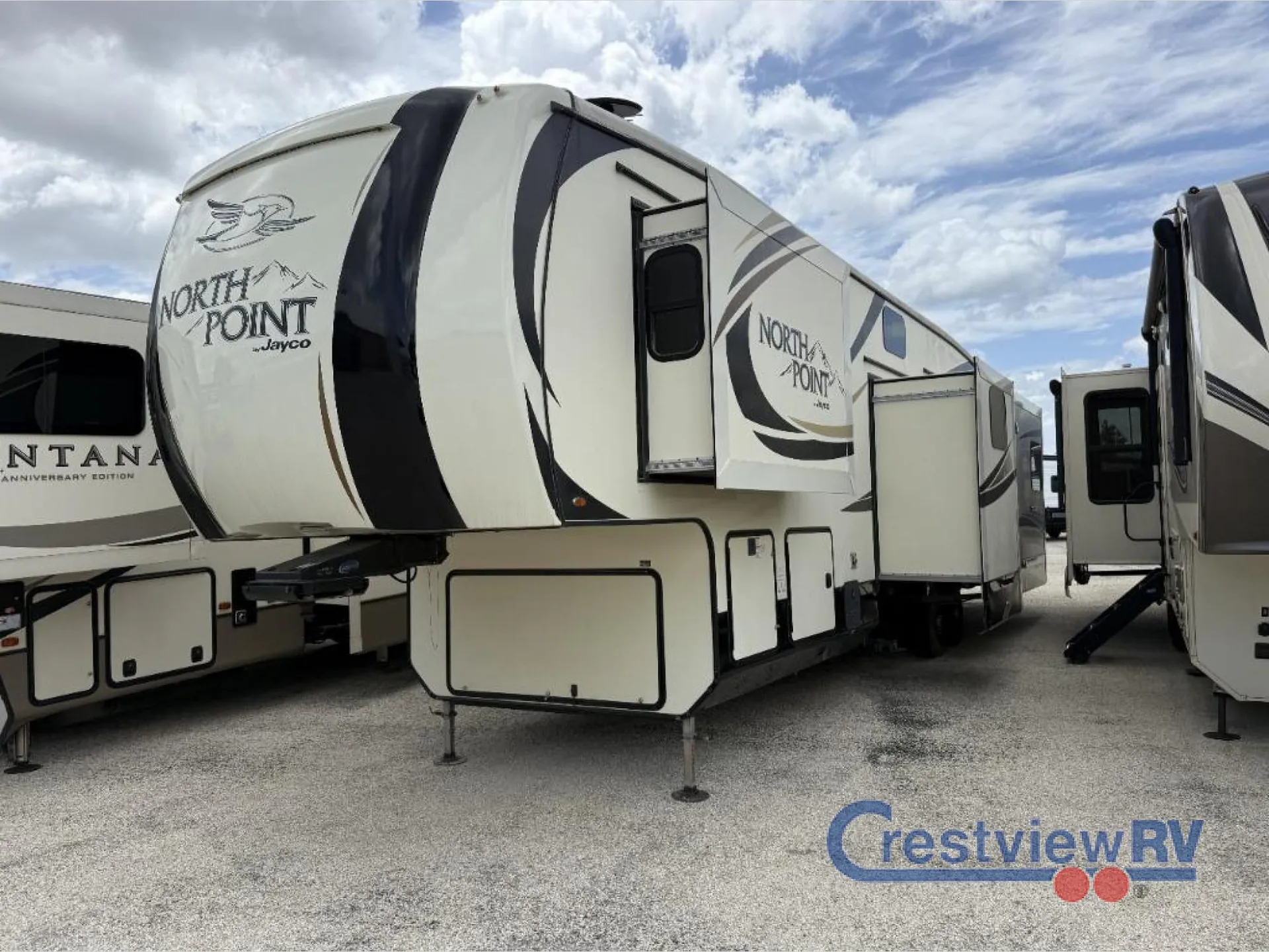 2017 Jayco North Point 377RLBH - Photo 4