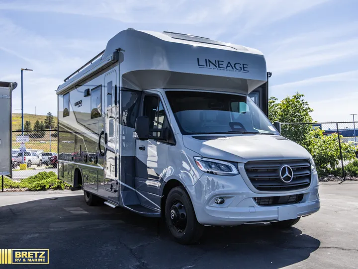 2027 Grand Design Lineage 25FW - Photo 2