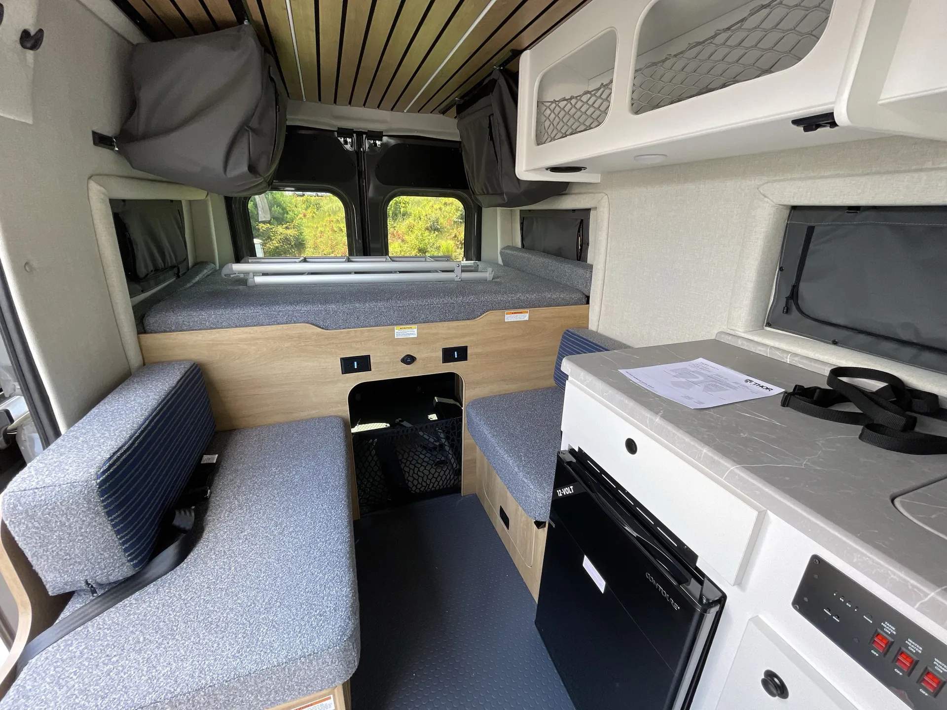 2026 Thor Motor Coach Freedom Elite 17D — living area main