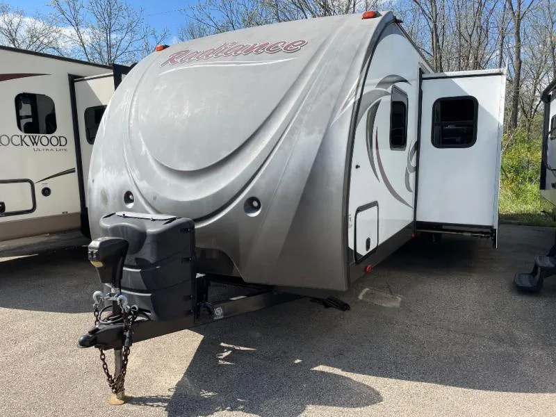 2015 Cruiser RV Radiance 28QBSS - Photo 4