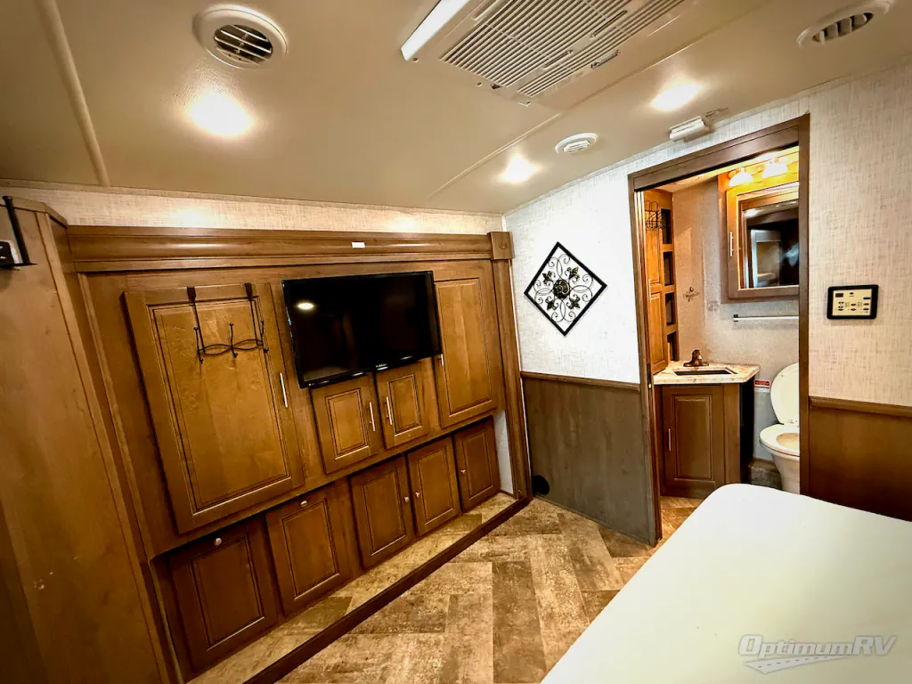 2018 Forest River Georgetown 5 Series GT5 36B5, Photos photo 19