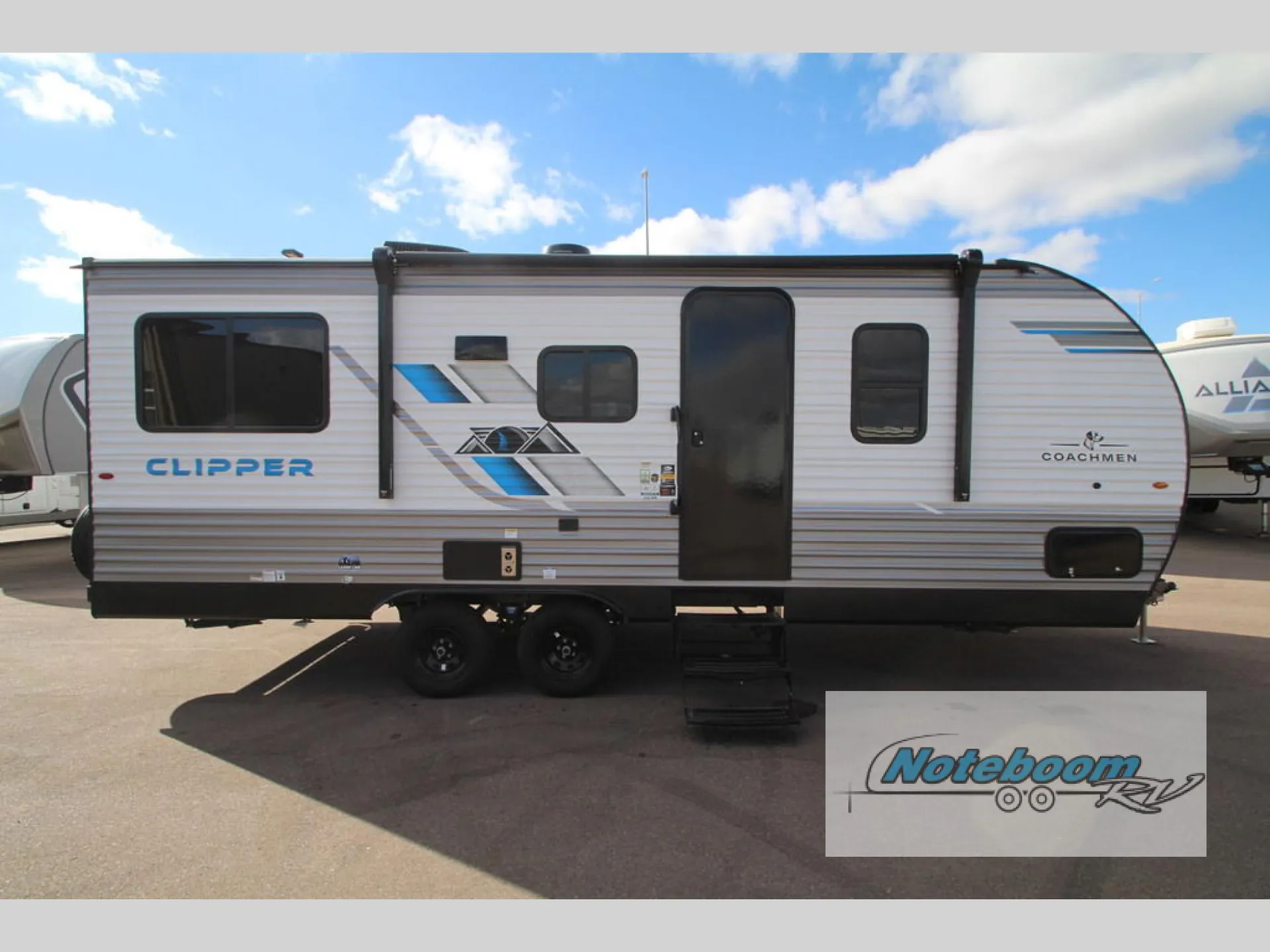 2025 Coachmen Clipper 242MK - Photo 2