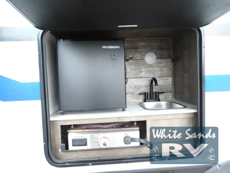 2022 Venture RV SportTrek 271VMB - Photo 3