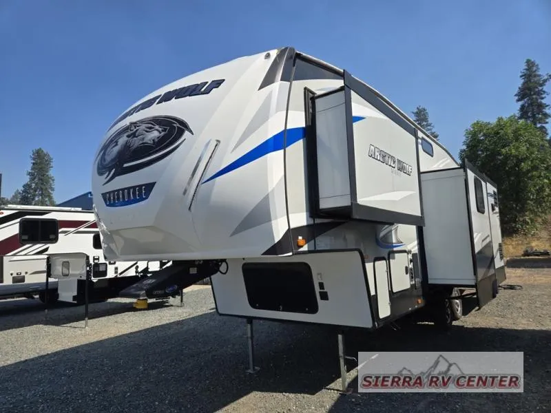 2019 Forest River RV Cherokee 295QSL8 - Photo 3