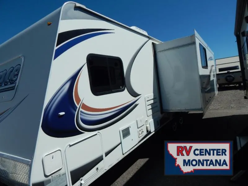 2013 Lance Lance Travel Trailers Used    2385 - Photo 2