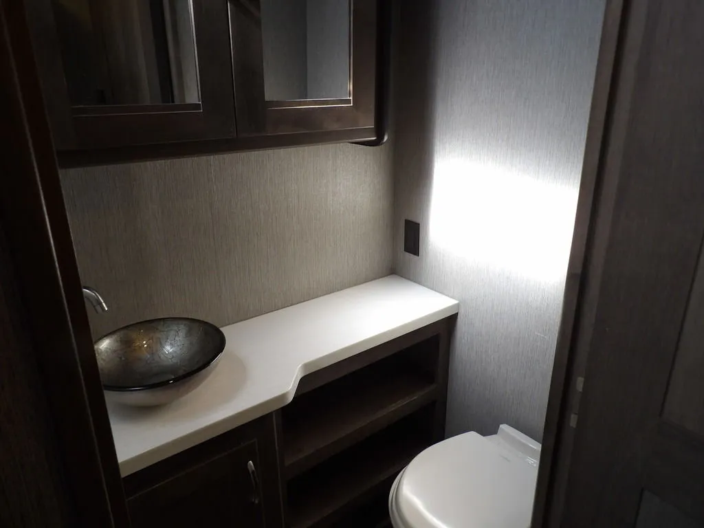 2020 Nexus Ghost 36DS, Photos photo 27