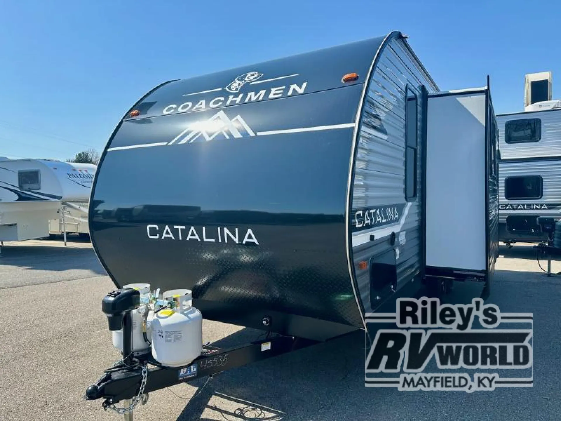2025 Coachmen Catalina Summit Series 8 221MKE - Photo 3