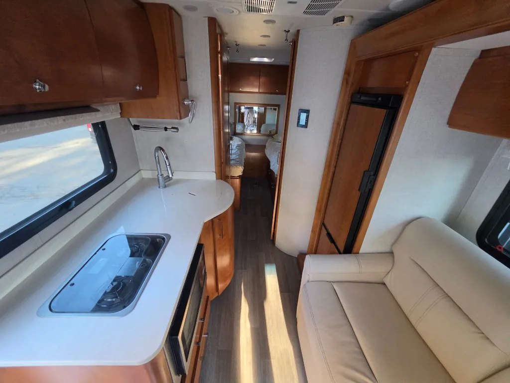 2019 Tiffin Wayfarer 24 TW, Photos photo 11