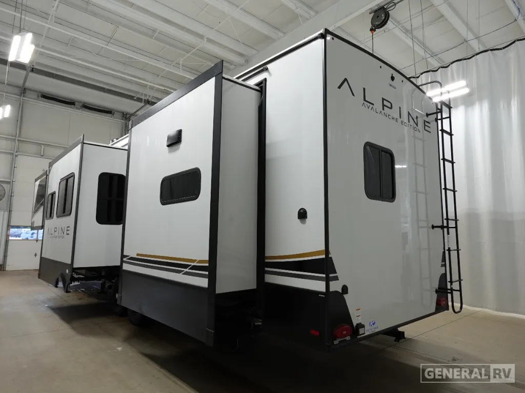 2025 Keystone Alpine Avalanche Edition 366LS - Photo 4