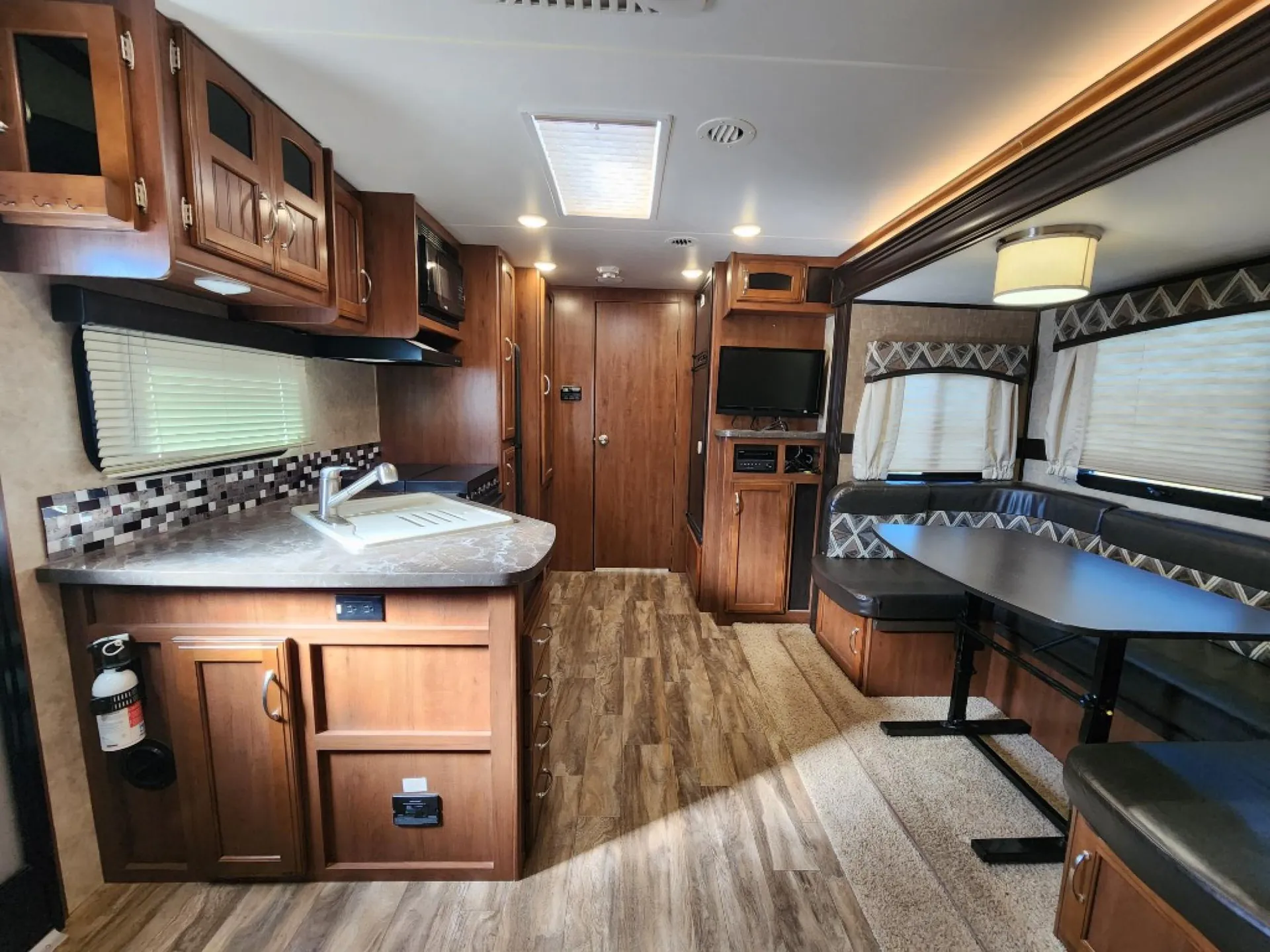 2017 Jayco White Hawk 23MRB - Photo 4