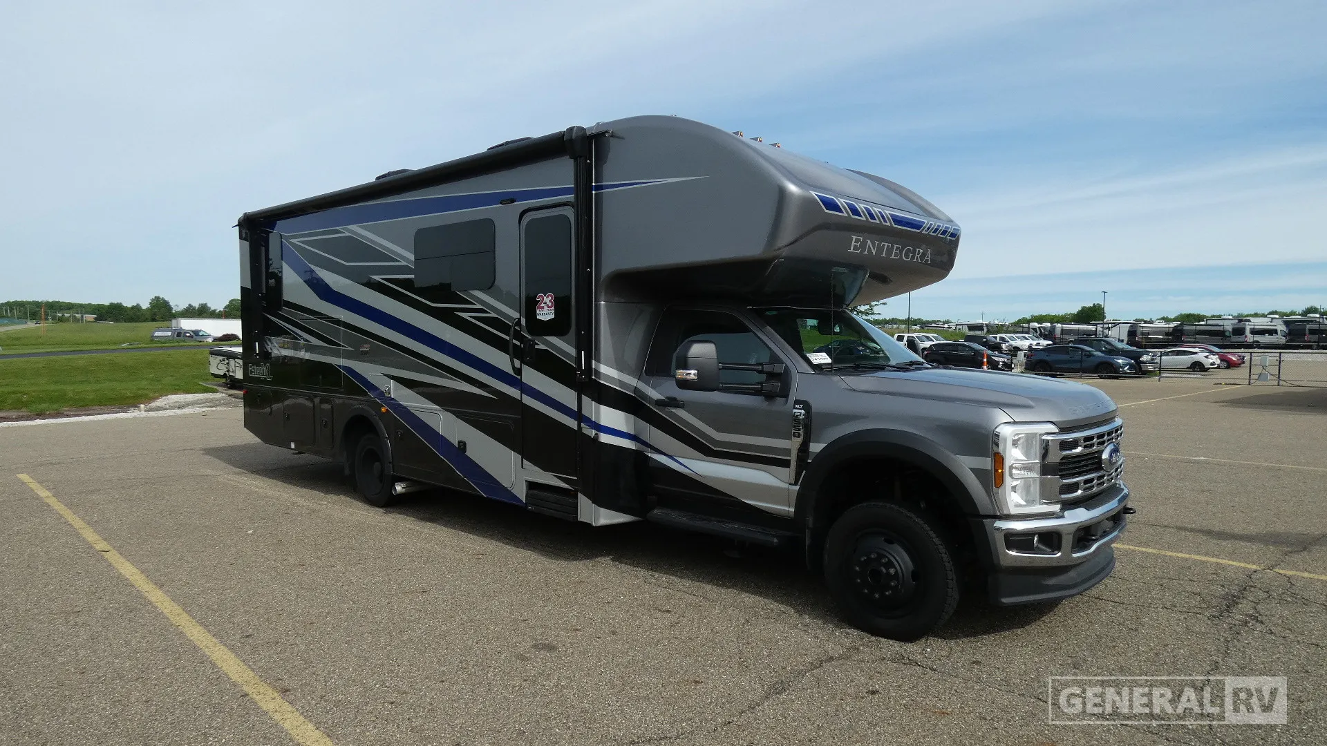 2026 Entegra Coach Esteem XL 32U - Photo 2