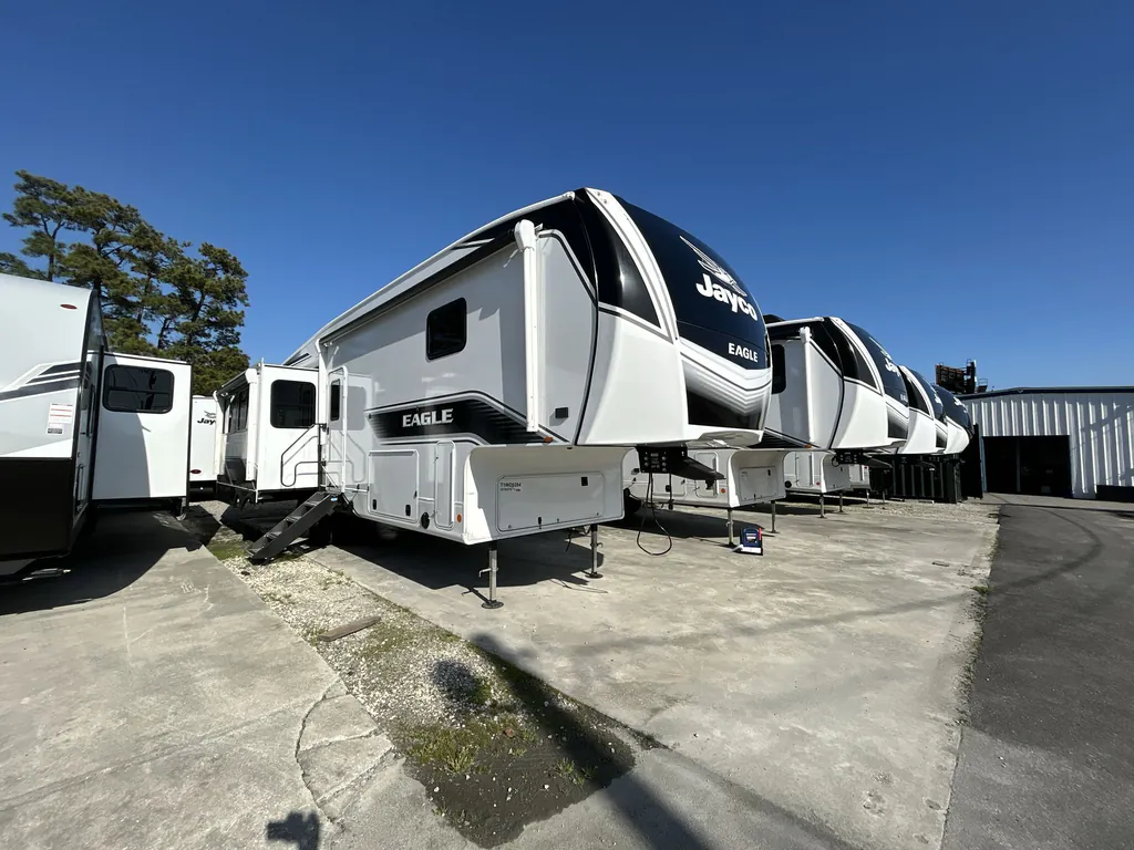 2026 Jayco Eagle 321RSTS, Photos photo 3