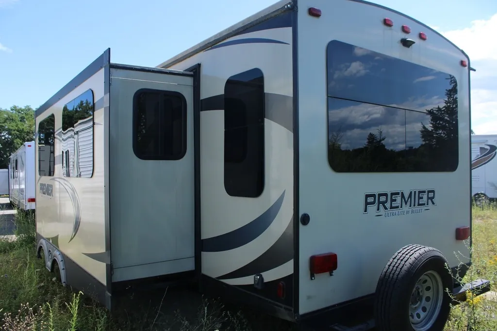 2019 Keystone Premier 30RIPR, Photos photo 4
