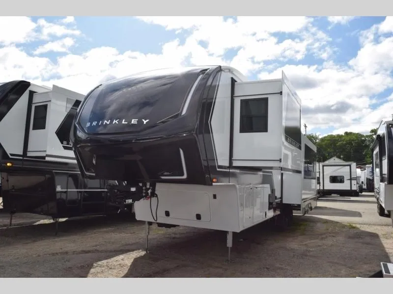 2026 Brinkley Model Z 3100 - Photo 3