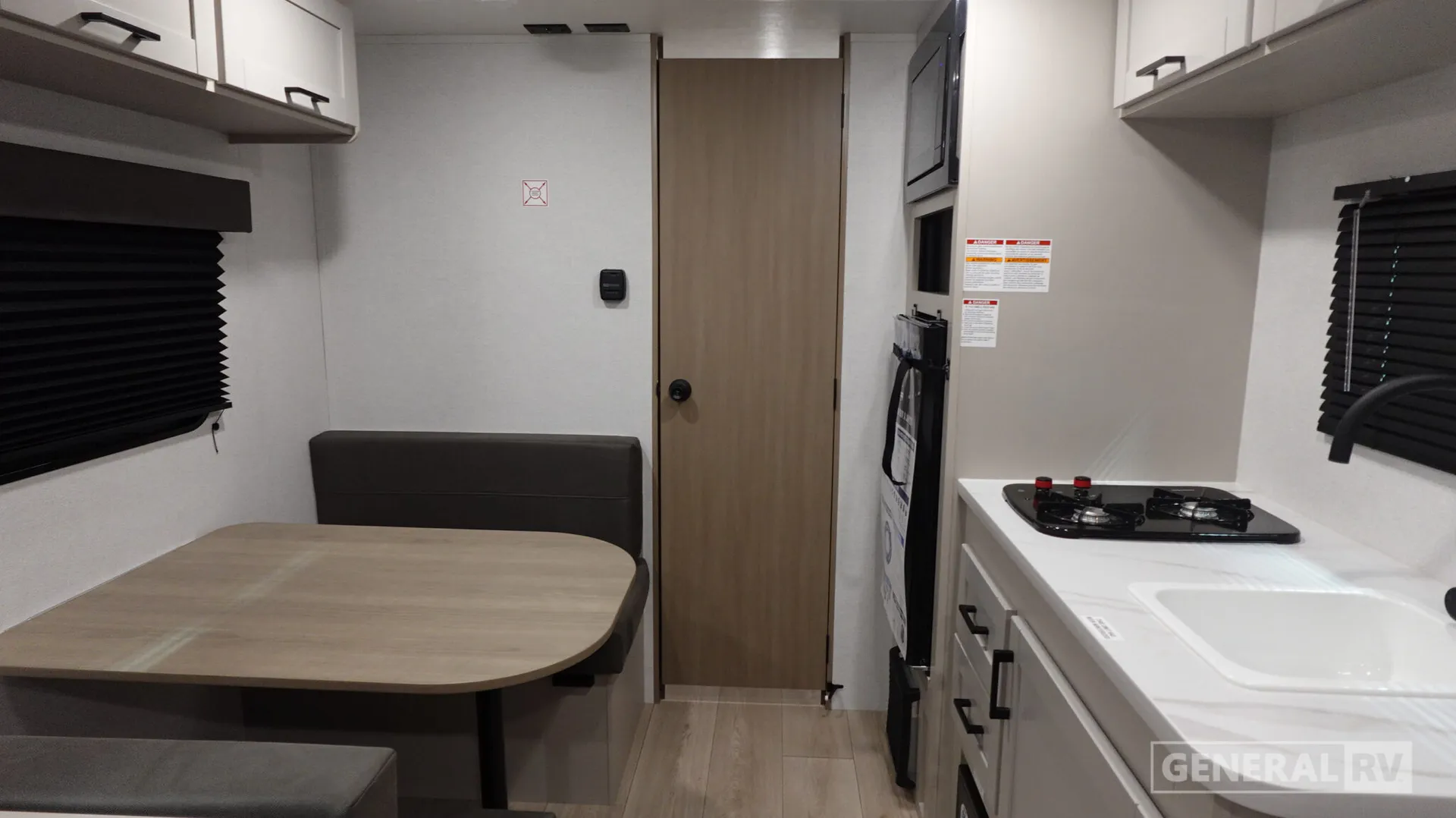 2026 Jayco Jay Flight SLX 170FQ - Photo 3
