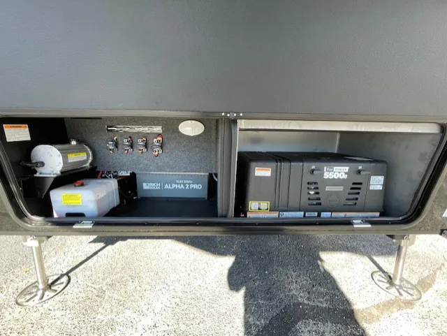2026 Brinkley Model G 3970, Photos photo 4