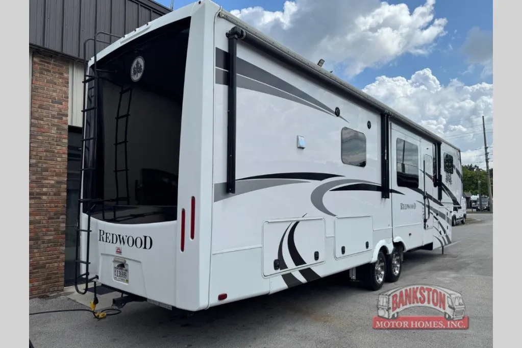 2021 Redwood RV Redwood 3981FK - Photo 4