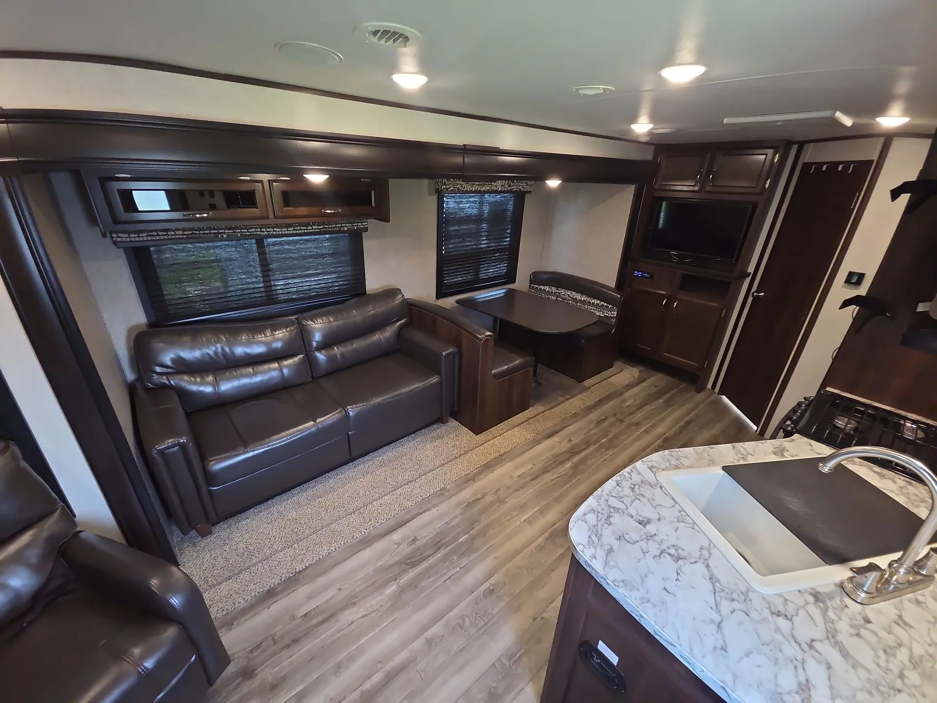 2018 Jayco Jay Flight SLX 265RLS — living area main