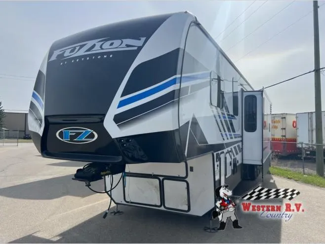 2022 Keystone Fuzion 429 - Photo 2