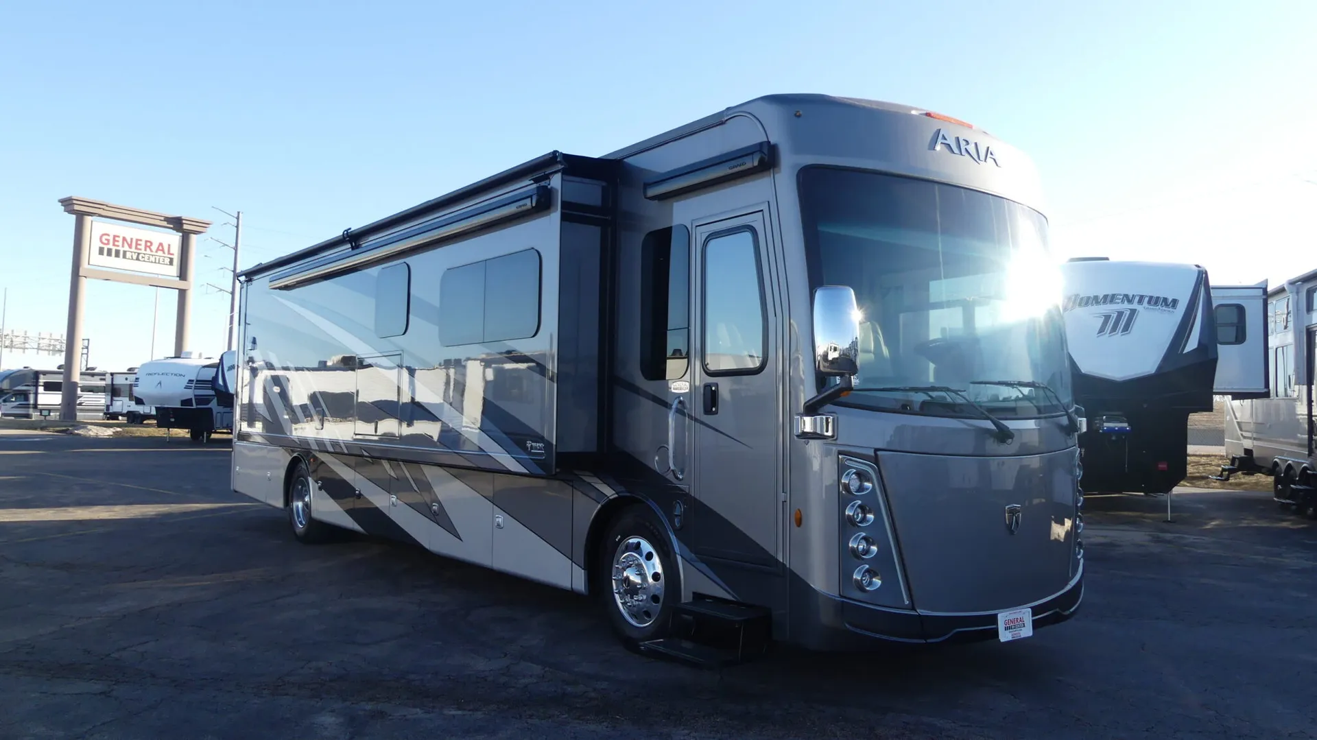 2026 Thor Motor Coach Aria 3901 - Photo 2
