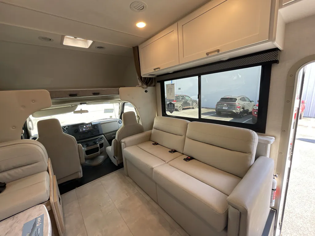 2026 Thor Motor Coach Freedom Elite 31FE, Photos photo 10