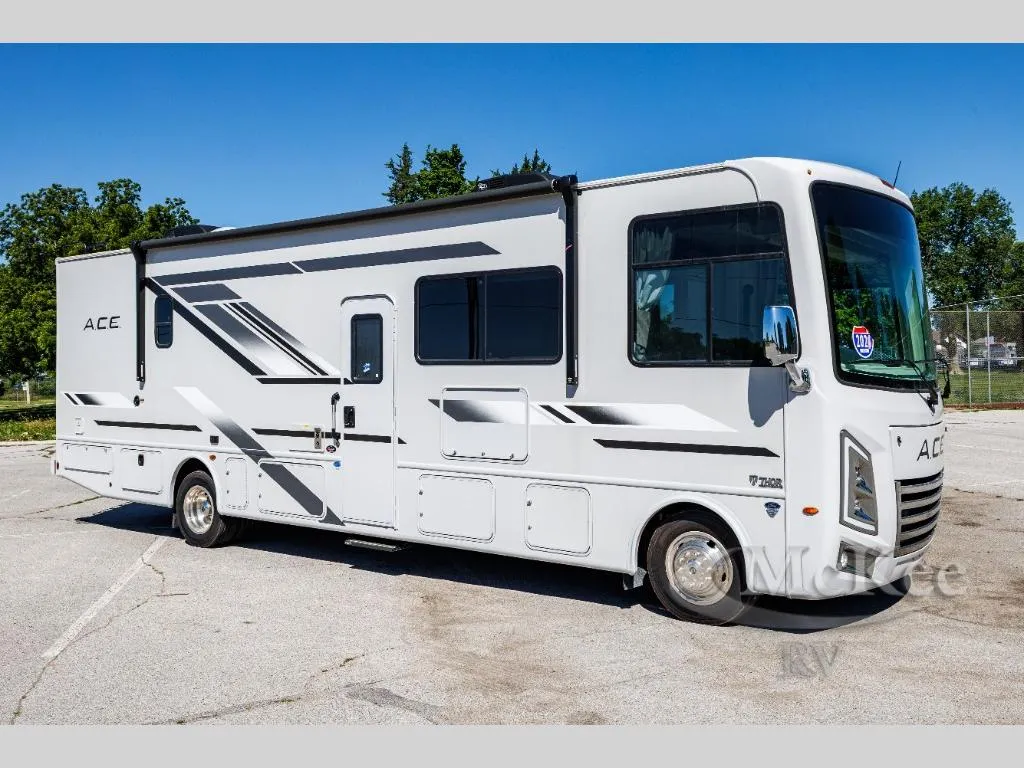 2026 Thor Motor Coach ACE 32B - Photo 2