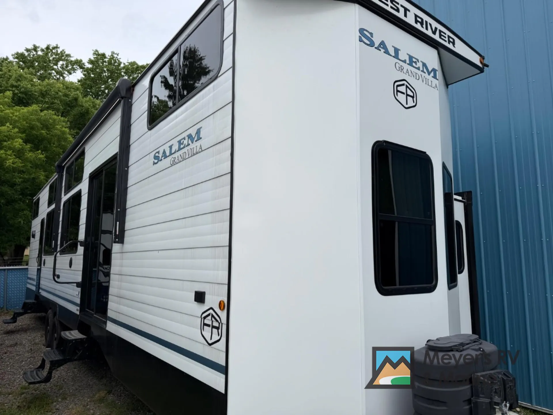 2026 Forest River Salem Grand Villa 42ICE - Photo 3