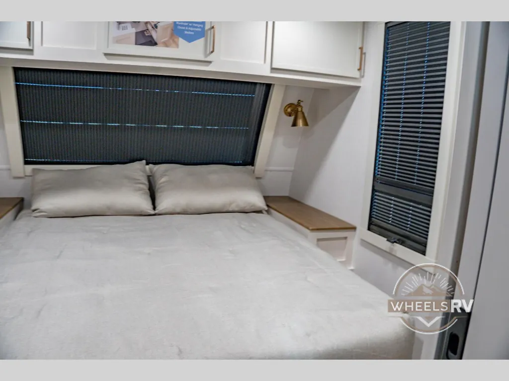 2027 Brinkley Model I 294, Photos photo 32
