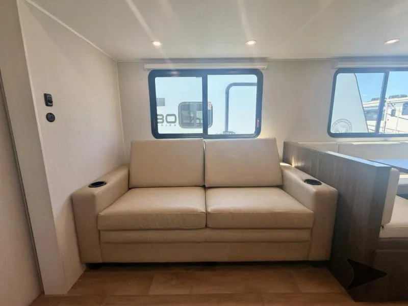 2027 Winnebago Access 27BH - Photo 4